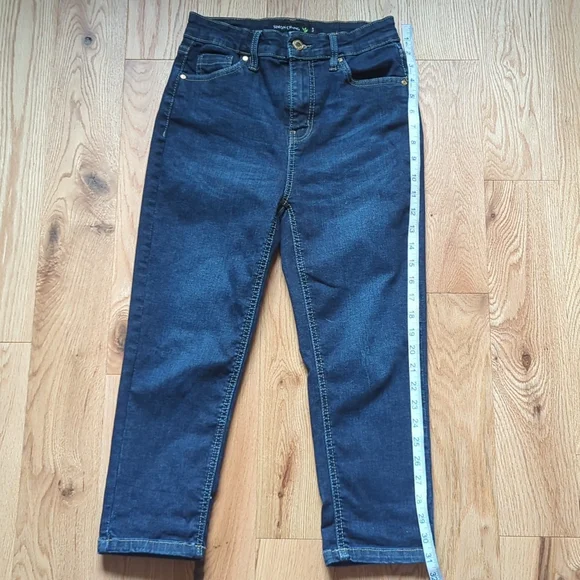 Simon Chang. Dark Jeans. Size Small - Picture 7 of 10